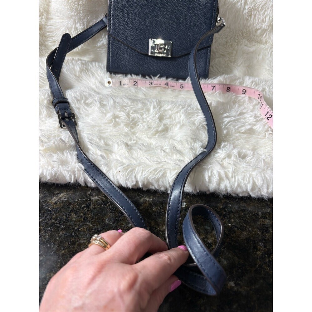Michael Kors Crossbody Bag Womens Small Navy Blue Turn Lock w/ COA - Picture 2 of 13